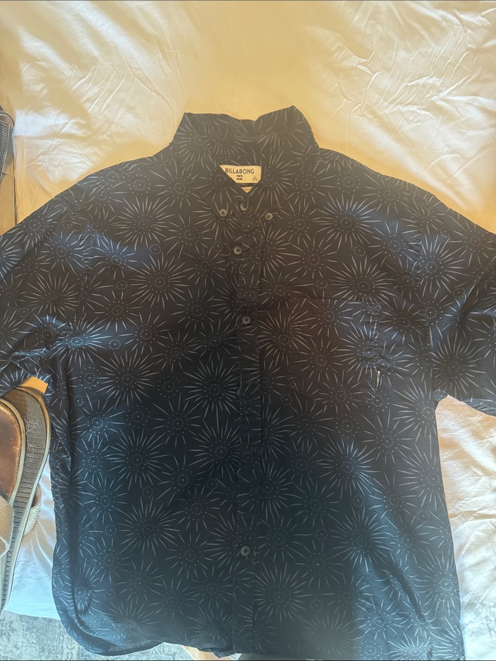 Billabong Men’s Black Short-Sleeve Button-Down with Subtle Starburst Print